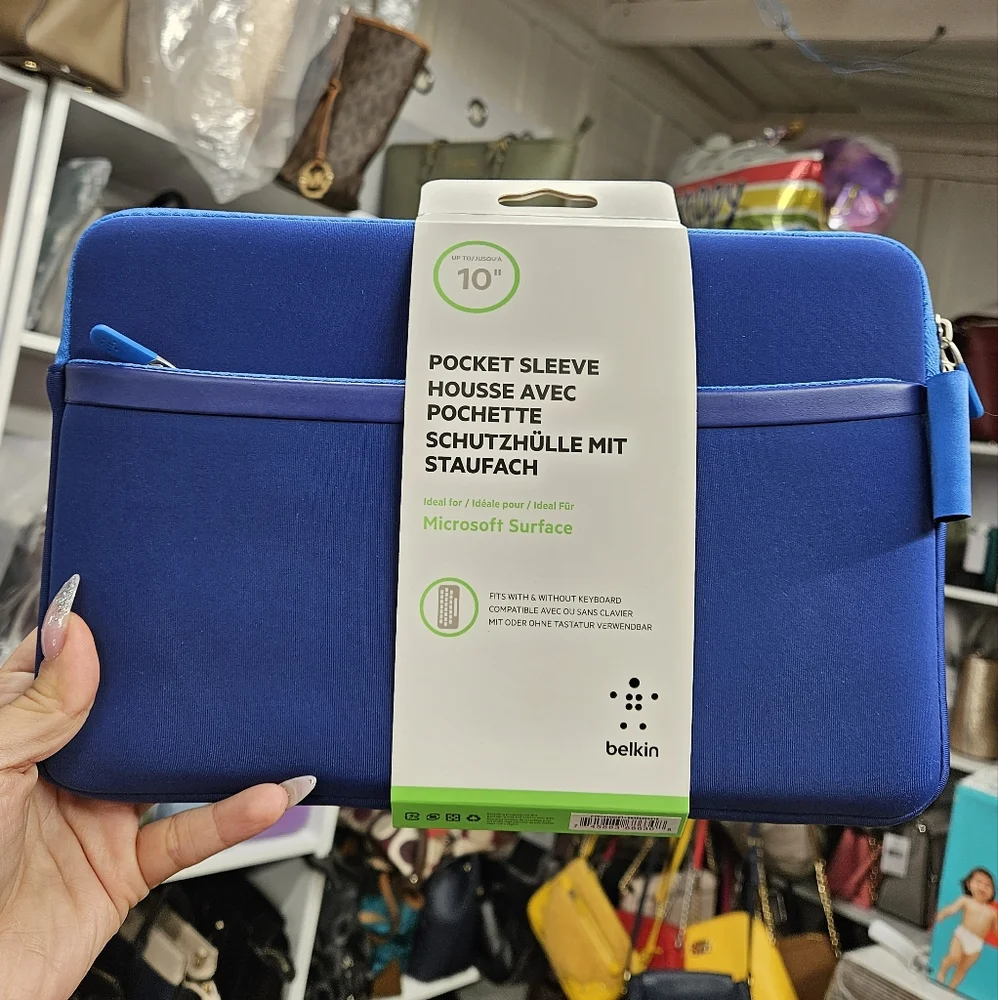 Belkin tablet sleeve nwt